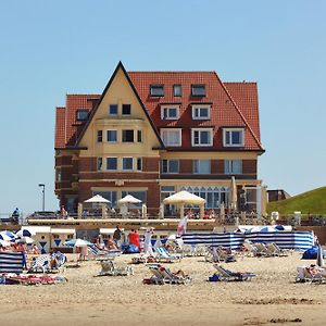 Beach Hotel